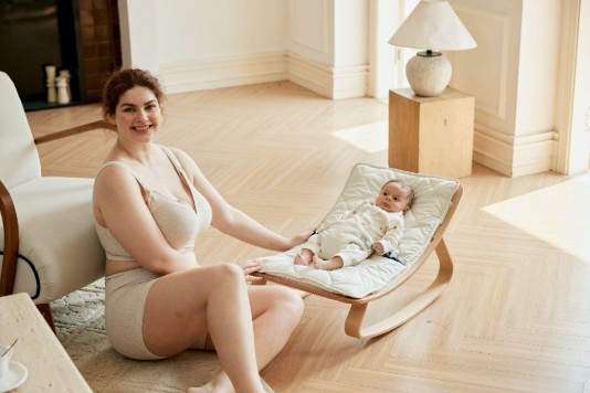 From Pregnancy to Breastfeeding: How to Keep Up With a Changing Bra Fit